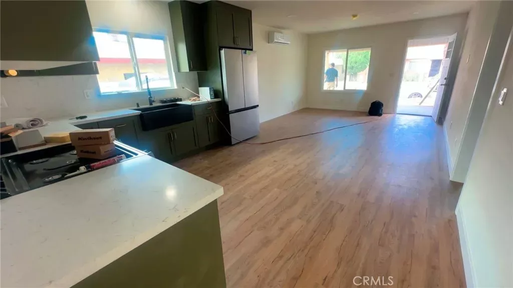 Property Photo:  2064 Myrtle  CA 90806 