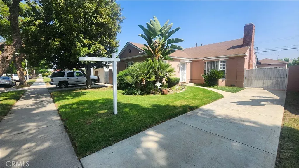 Property Photo:  3736 Edgehill  CA 90018 