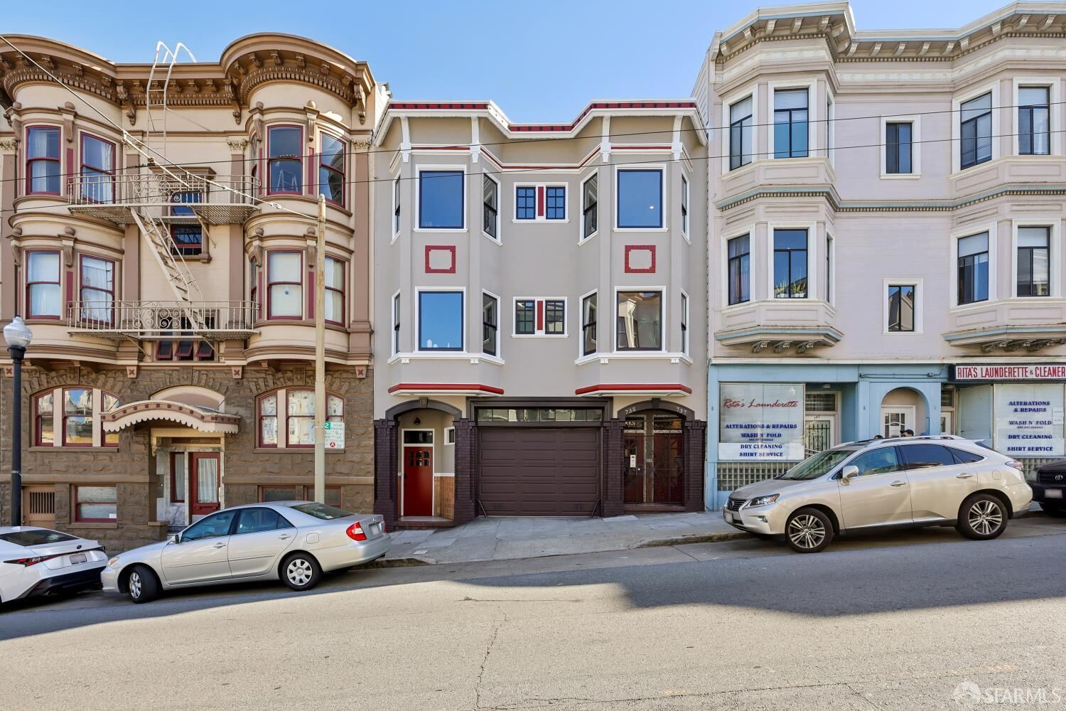 Property Photo: 735 Union Street CA 94133
