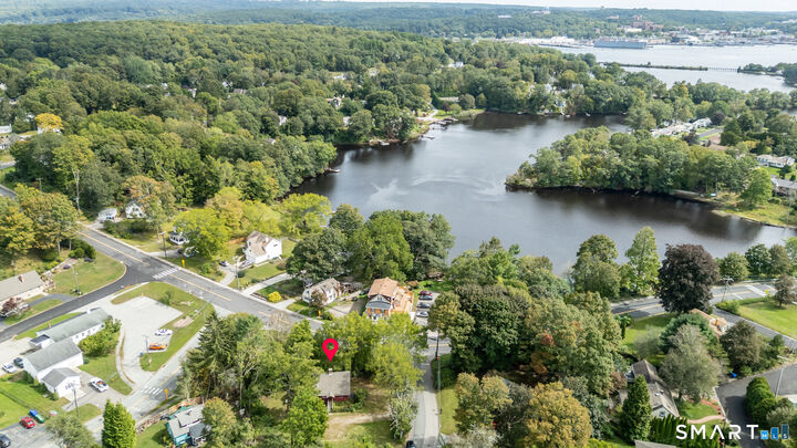 Property Photo:  2 Old Colchester Road  CT 06375 