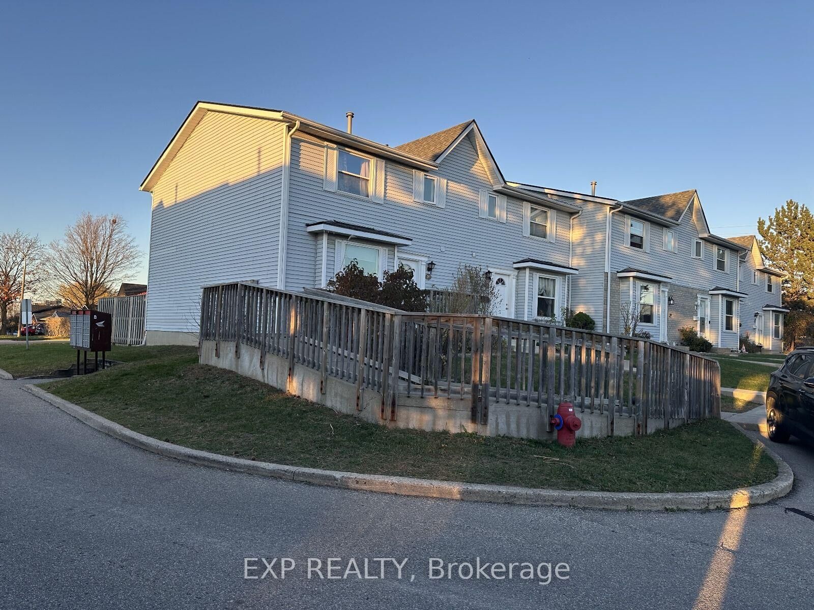 Property Photo:  265 Williamsburg Road 31  ON N2E 3H1 