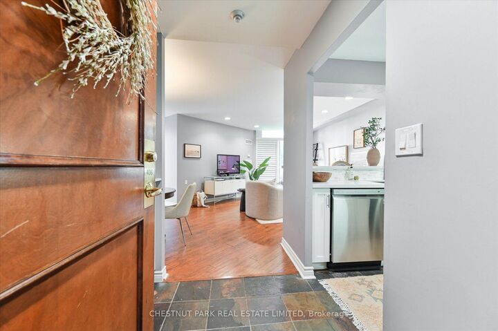 Property Photo:  1750 Bayview Avenue 406  ON M4G 4H6 