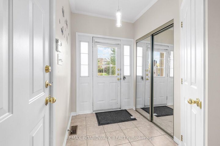 Property Photo:  21 Kirkstone Private  ON K2J 5E7 