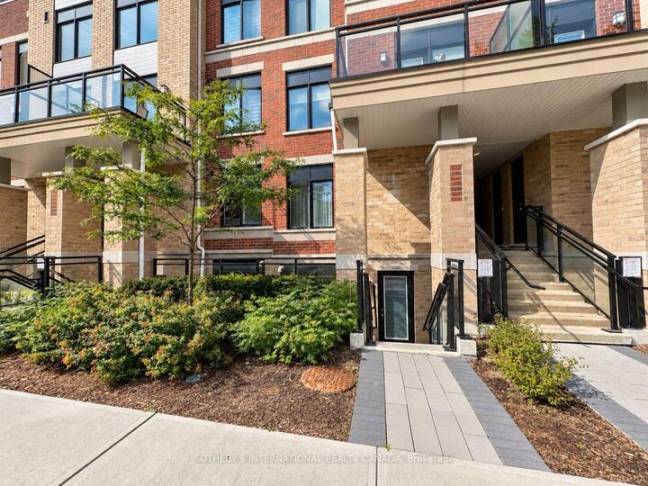 Property Photo:  58 Elizabeth Street S 2102  ON L4C 5W2 