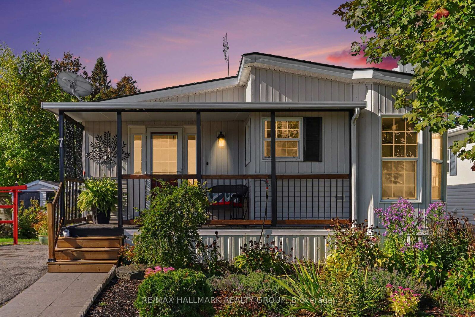 Property Photo:  7 Du Lac Private  ON K0A 1B0 