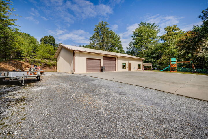 Property Photo: 132 Dylans Trail TN 37694