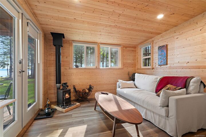 Property Photo:  377 Evergreen Lane  BC V8L 5Y9 