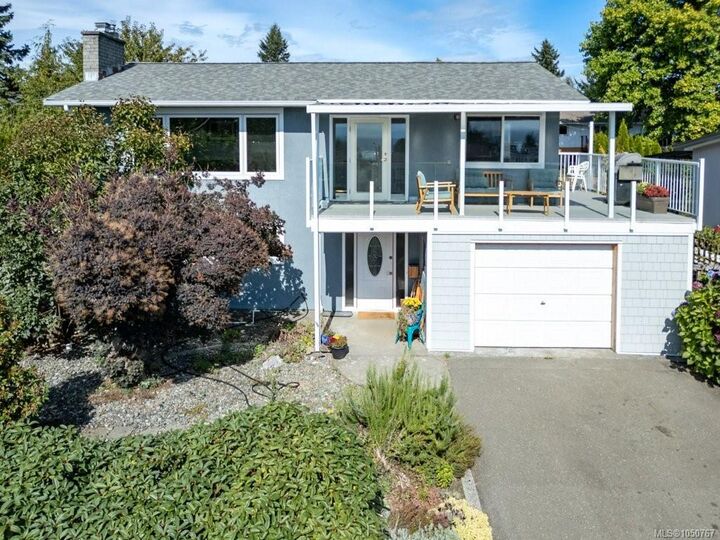 Property Photo: 2158 Downey Ave BC V9M 1W8