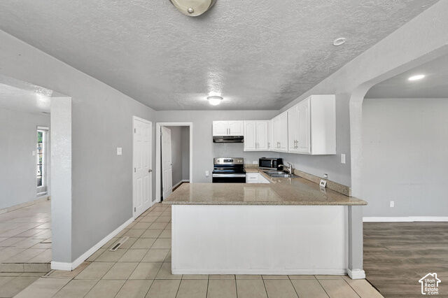 Property Photo: 4945 S 4900 W UT 84118