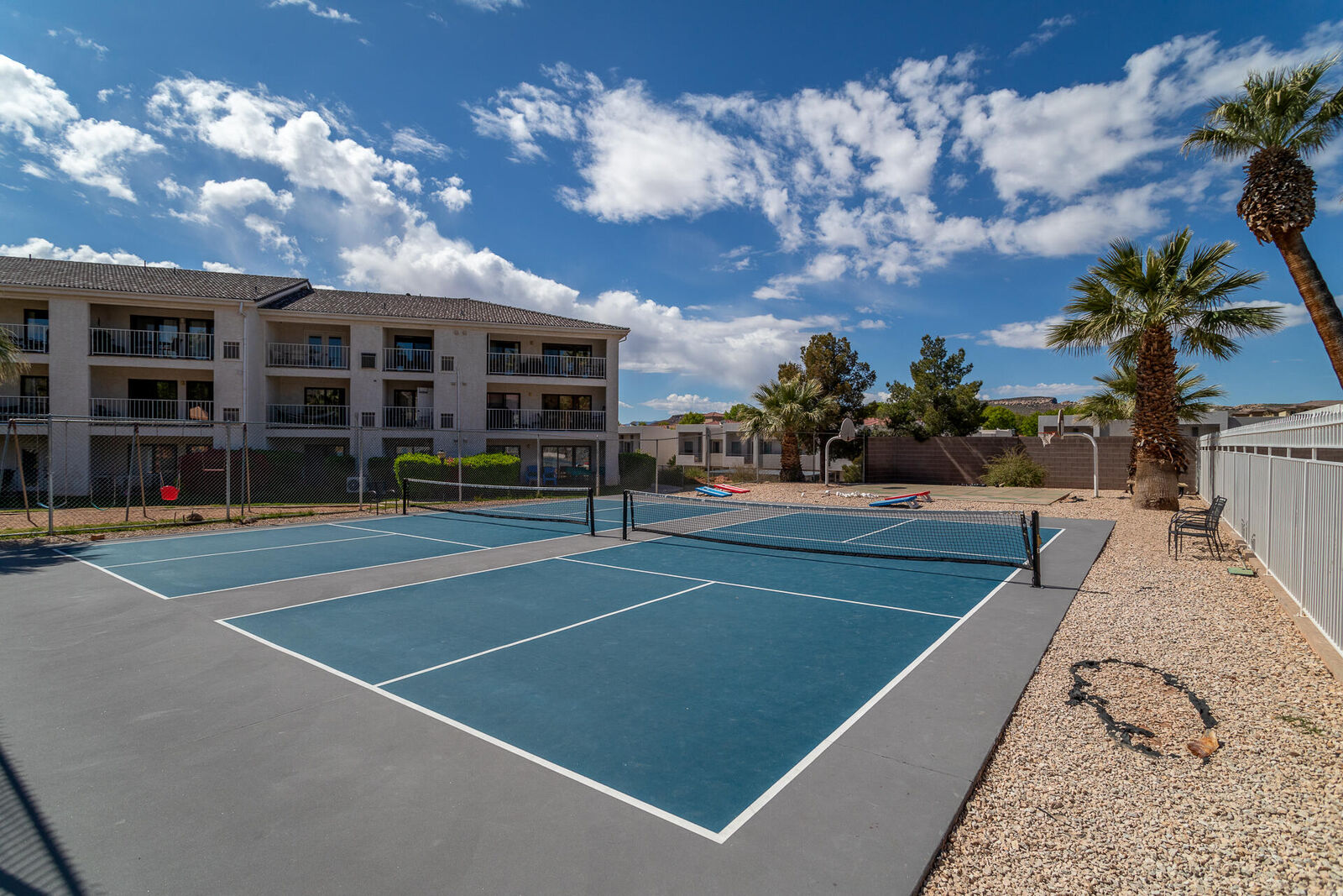 Property Photo:  1845 W Canyon View Dr 1418  UT 84770 