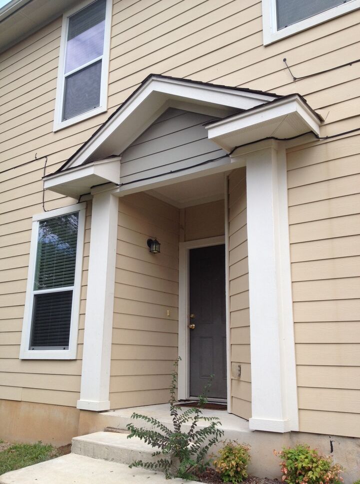 Property Photo:  2512 Allred Drive  TX 78748 