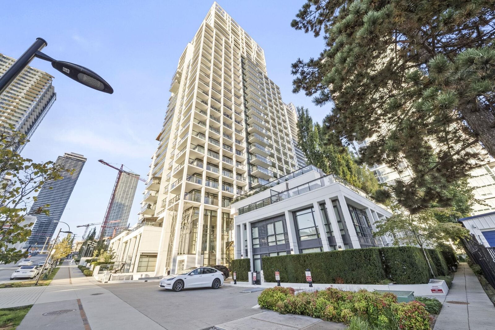 Property Photo:  2378 Alpha Avenue 105  BC V5C 0K2 