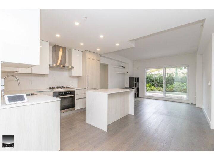 Property Photo:  488 W 58th Avenue 108  BC V5X 1V5 
