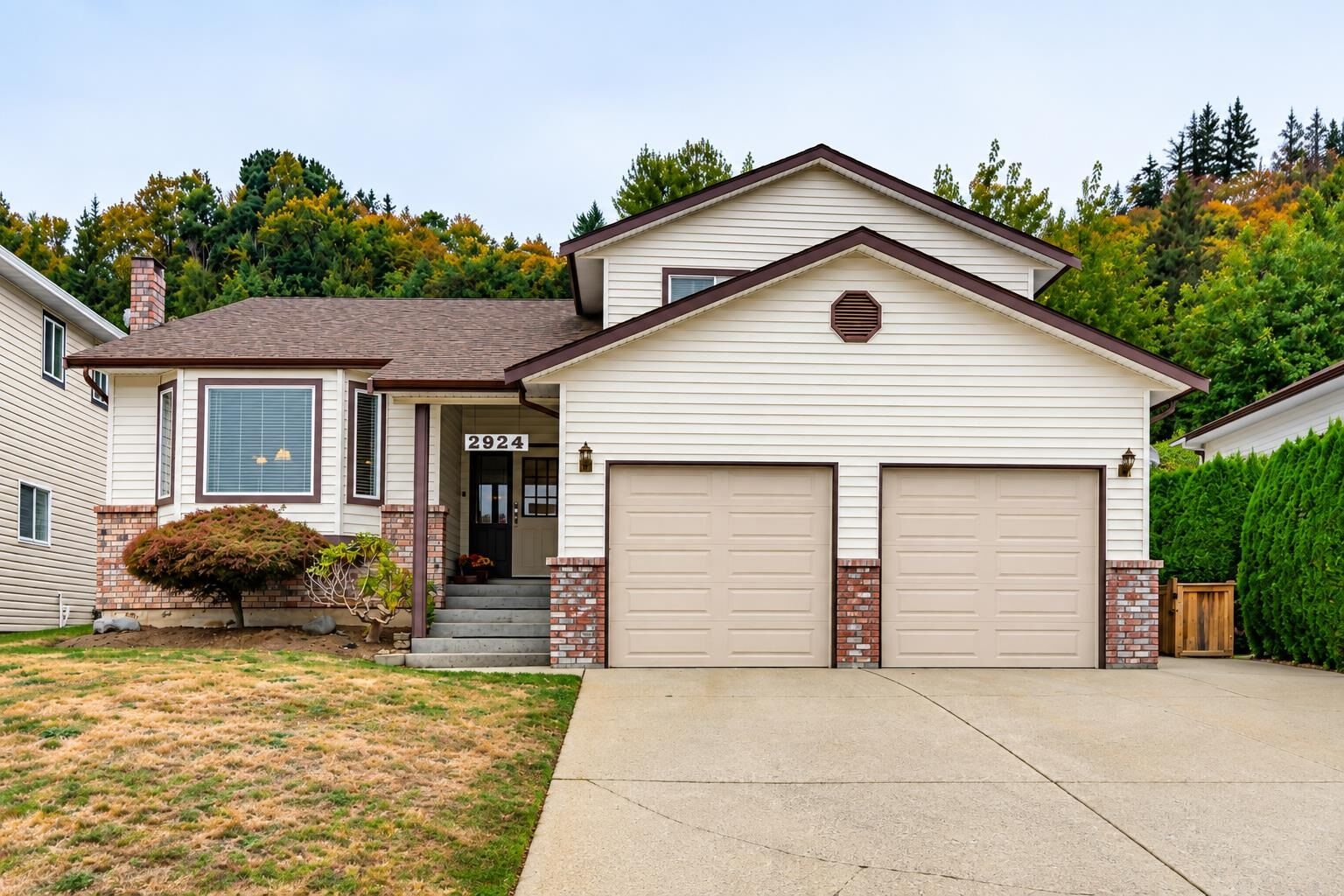 Property Photo:  2924 Glenshiel Drive  BC V3G 1G8 