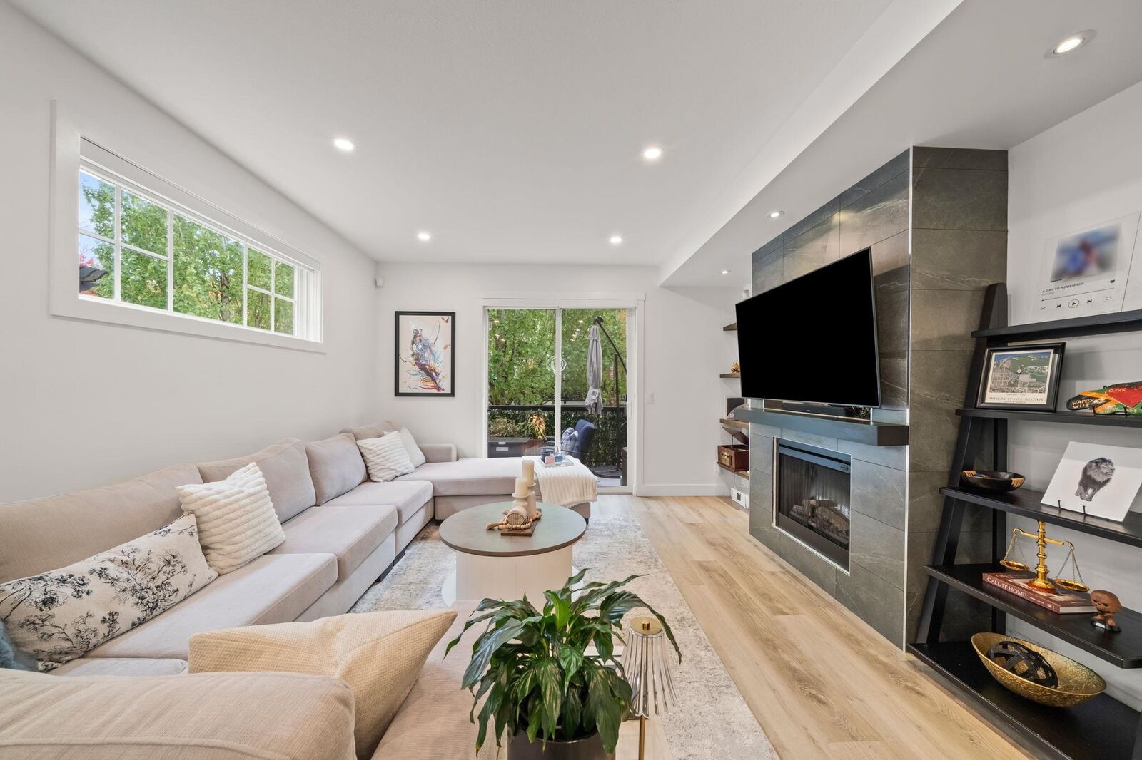 Property Photo:  7238 189 Street 37  BC V4N 5Y8 