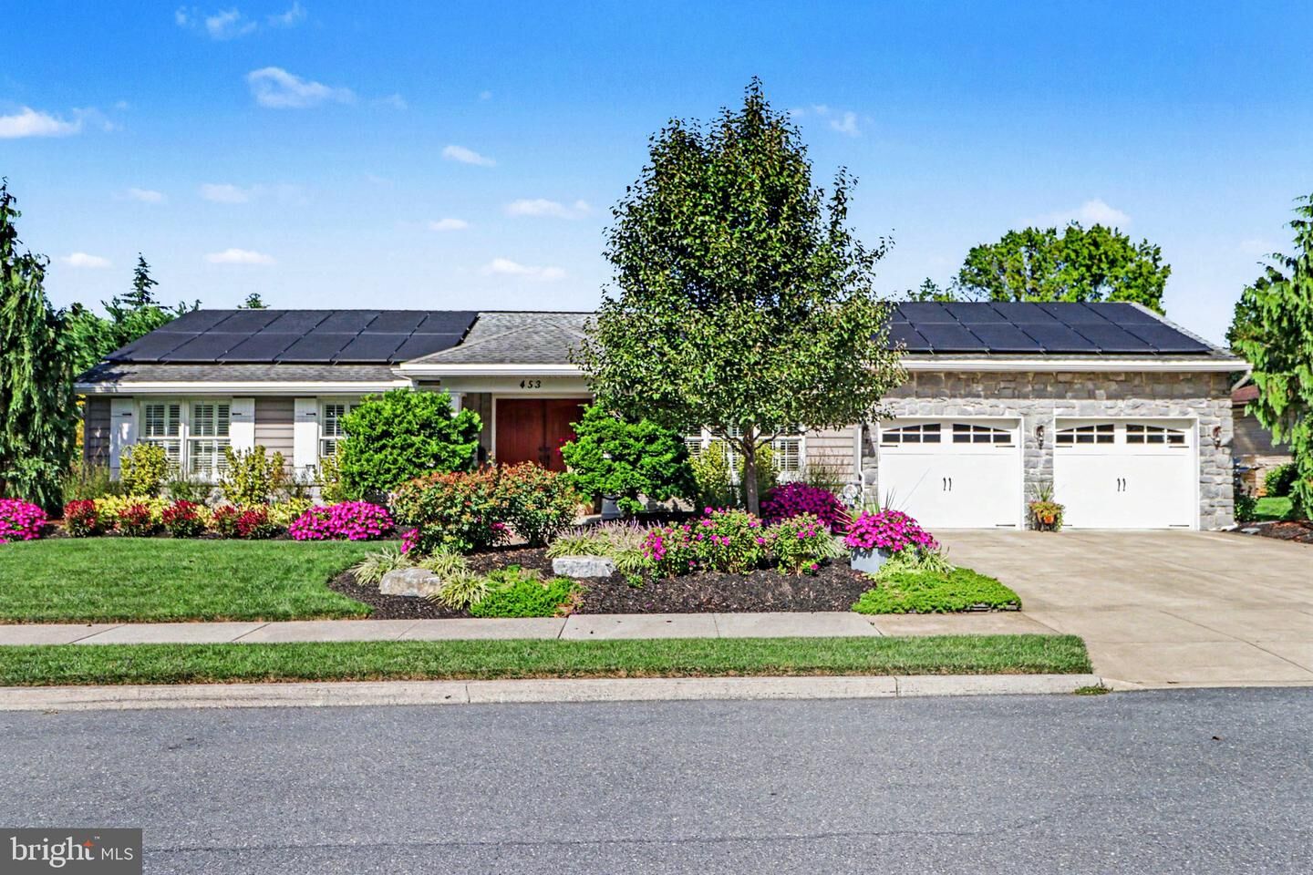 Property Photo: 453 Maple Avenue PA 17033