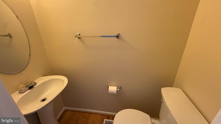 Property Photo:  1630 Winding Brook Way  MD 21244 
