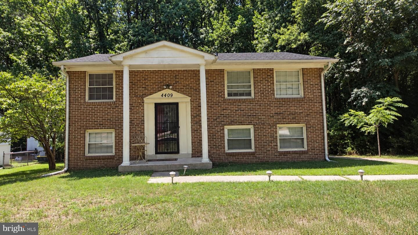 Property Photo: 4409 Dario Road MD 20772