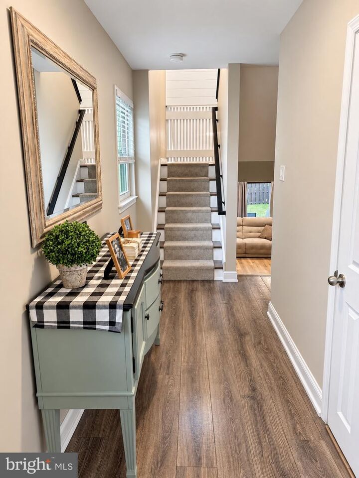 Property Photo: 89 Queens Circle PA 18914