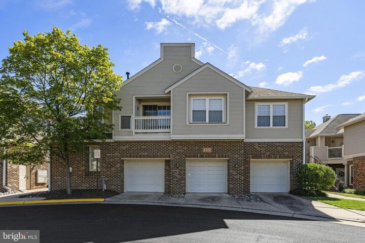Property Photo: 45071 Brae Terrace 102 VA 20147