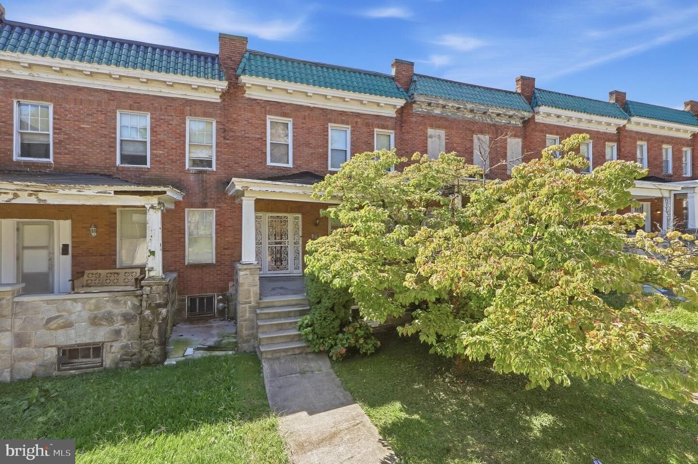 Property Photo:  2807 W Lafayette Avenue W  MD 21216 