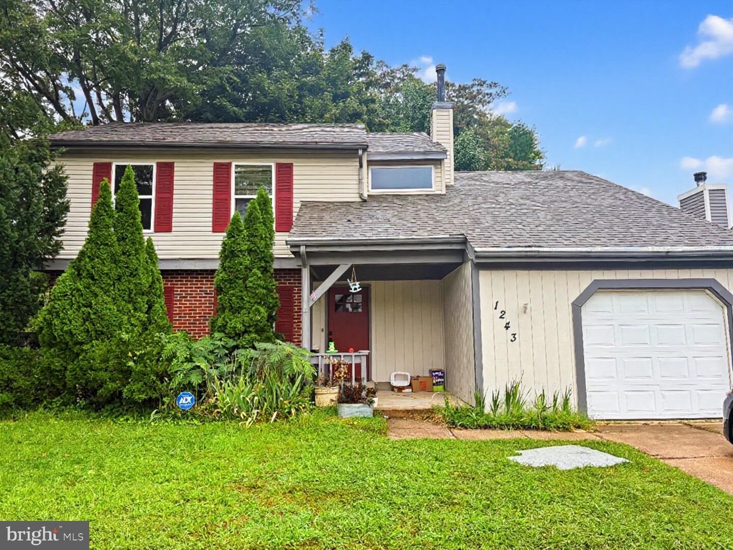 Property Photo:  1243 S Farmview Drive  DE 19904 