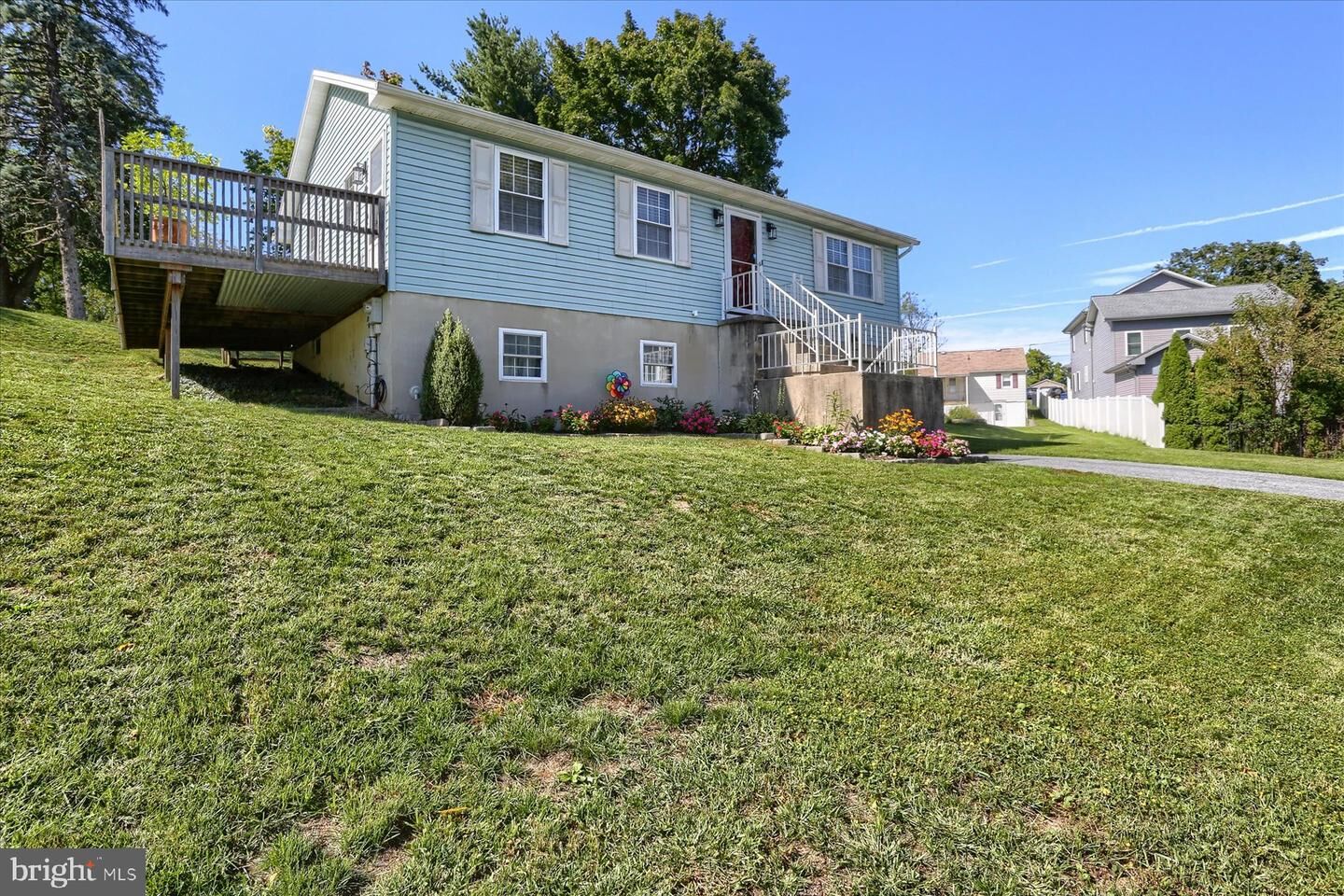 Property Photo:  25 Dartmouth Street  PA 17109 