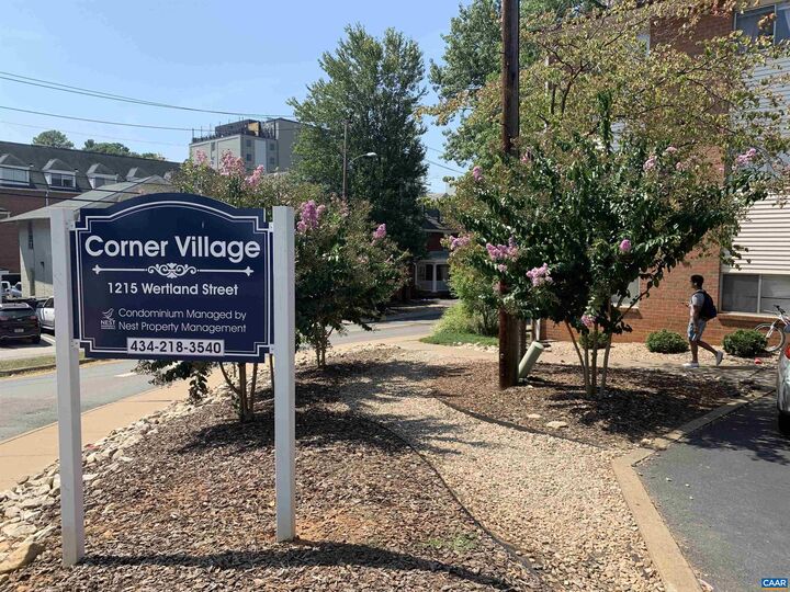 Property Photo:  1215 Wertland St B33  VA 22903 
