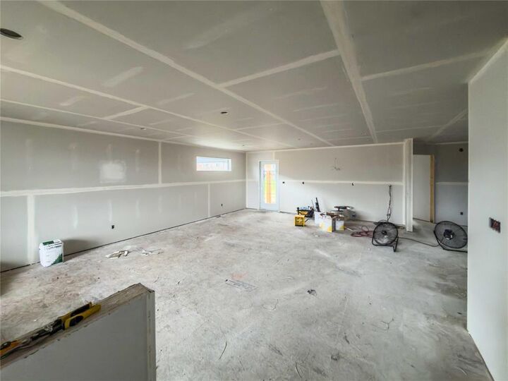 Property Photo:  153 Primrose Lane  MB R5G 2Z3 