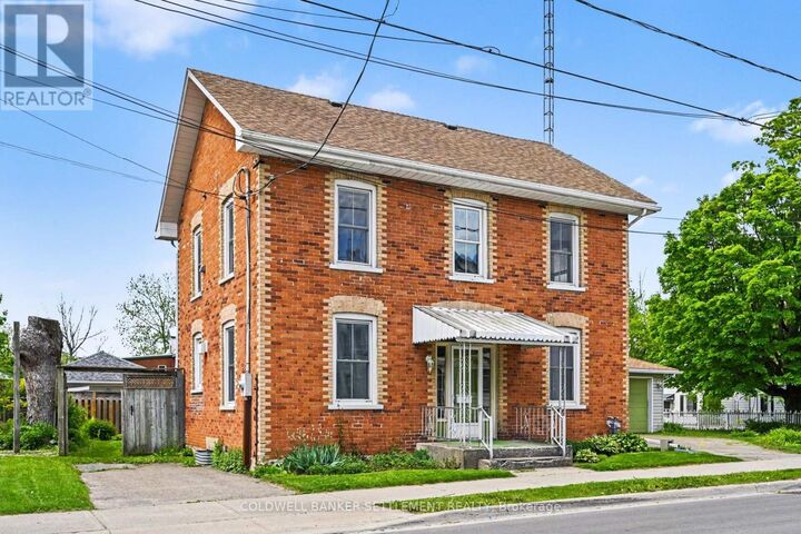 Property Photo:  56 Drummond Street East  ON K7H 1G4 