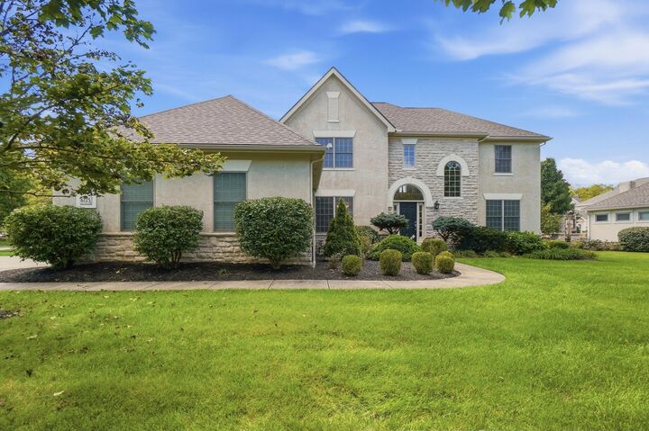 Property Photo:  6725 Trafalgar Loop  OH 43016 