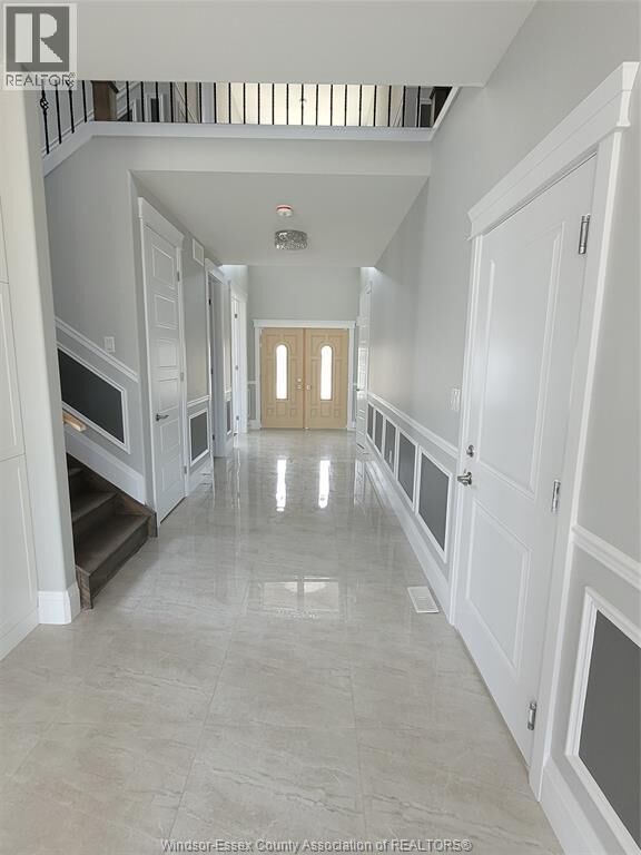 Property Photo:  309 Benson Court  ON N8T 1E7 