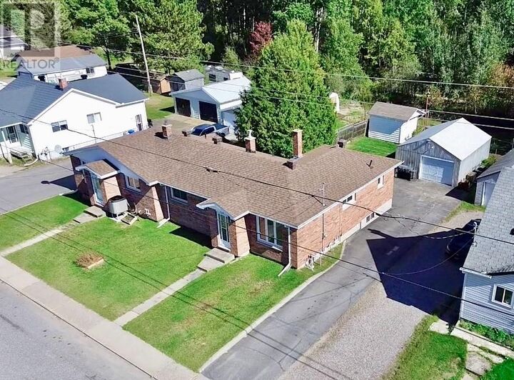 Property Photo:  132 First Ave N  ON P0M 2C0 