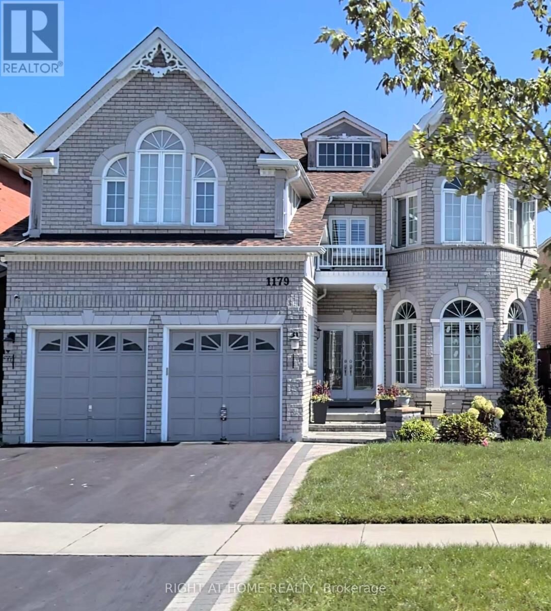 Property Photo: 1179 Ravenscroft Road ON L1T 0H9