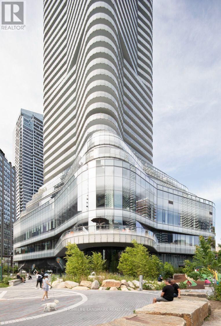 Property Photo:  11 Wellesley Street West West 4203  ON M4Y 0G4 