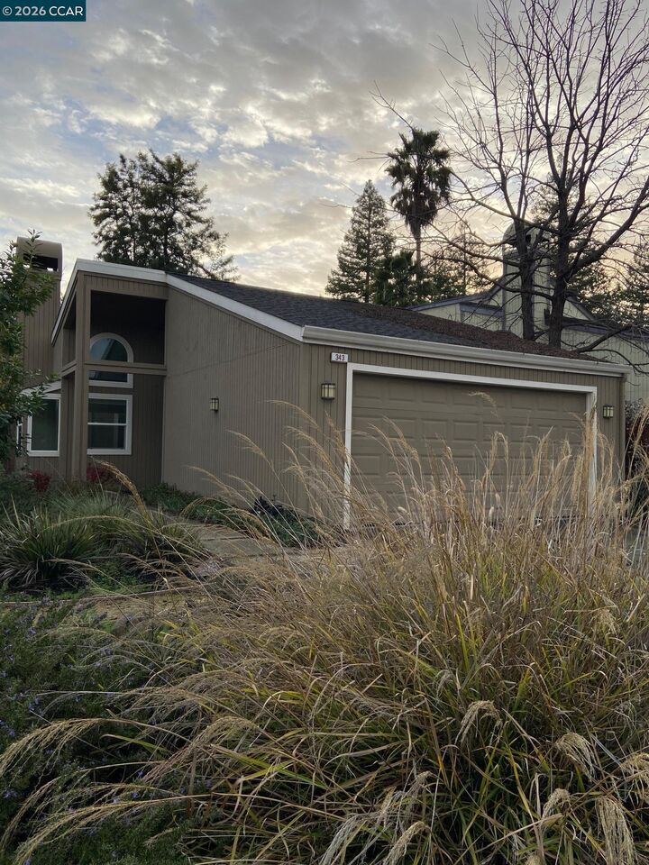 Property Photo:  343 Flaming Oak Dr  CA 94523 