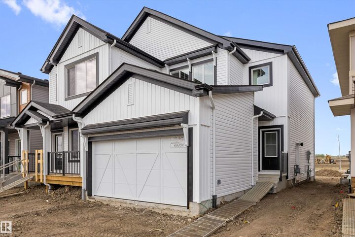 Property Photo:  534 176 Avenue NE  AB T5Y 4J9 