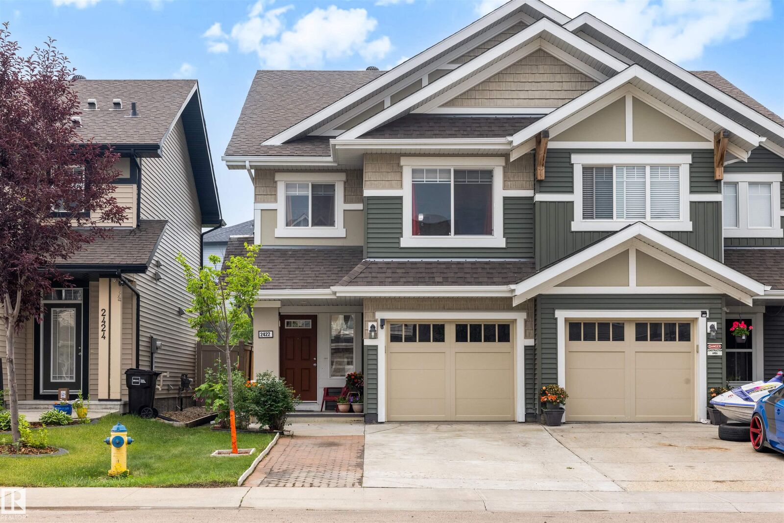 Property Photo:  2422 Cassidy Way SW  AB T6W 3E2 