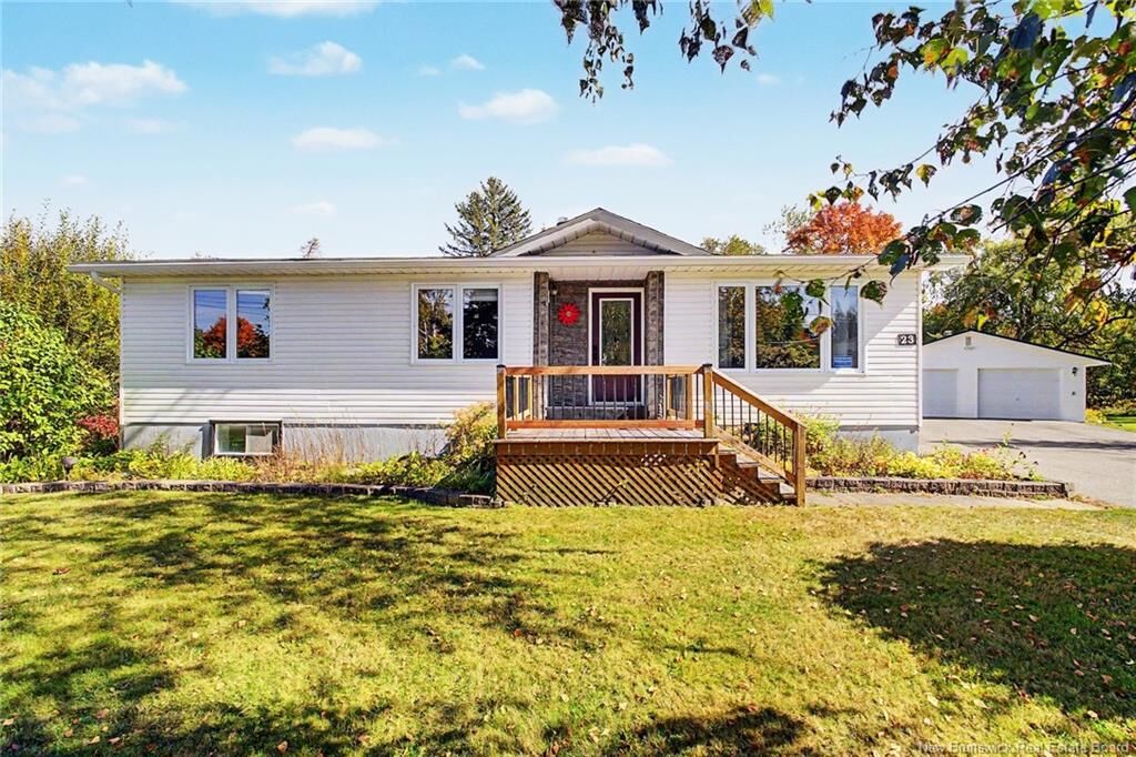 Property Photo:  23 Springwater Court  NB E3E 1A1 