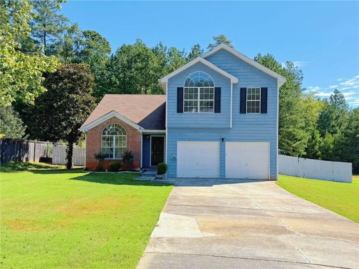 Property Photo: 119 Barrington Parkway GA 30281