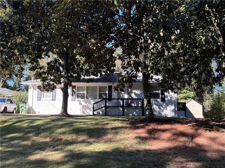 Property Photo: 79 Howell Drive SW GA 30331