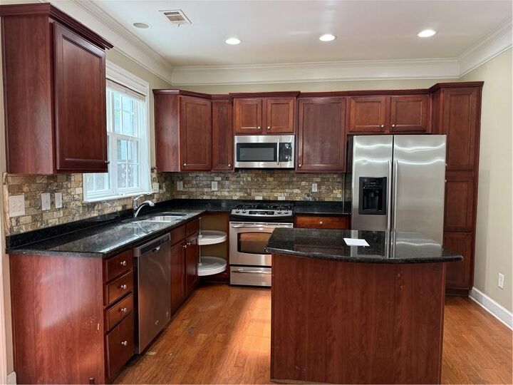 Property Photo: 2289 Limehurst Drive NE GA 30319