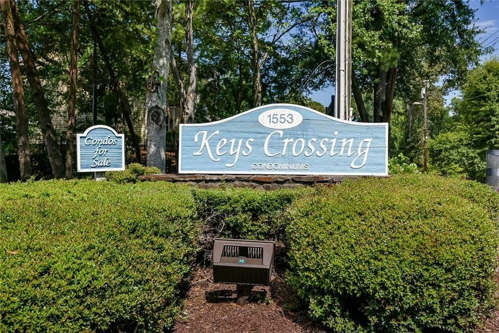 Property Photo:  1452 Keys Crossing Drive  GA 30319 