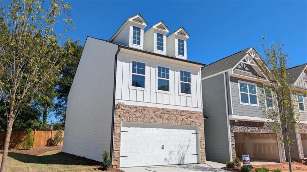 Property Photo:  525 Hayes Lane  GA 30115 