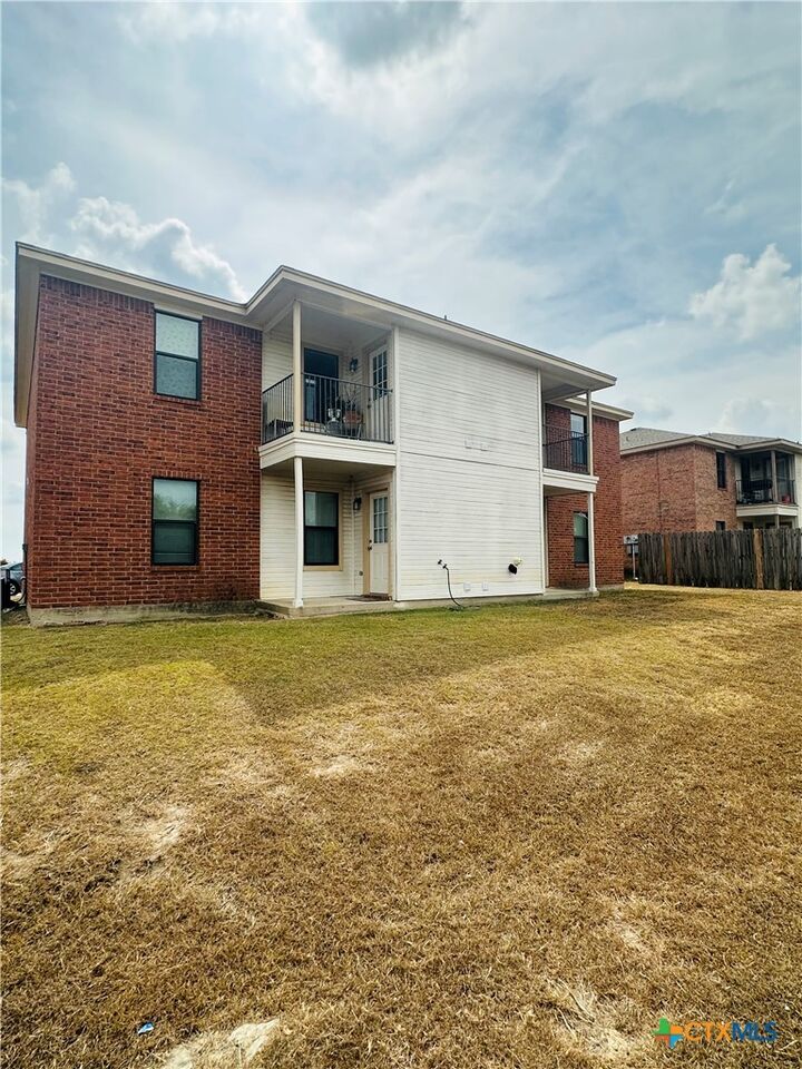 Property Photo:  407 Bermuda Drive  TX 76522 