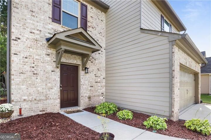 Property Photo:  738 Scotland Drive  GA 30132 