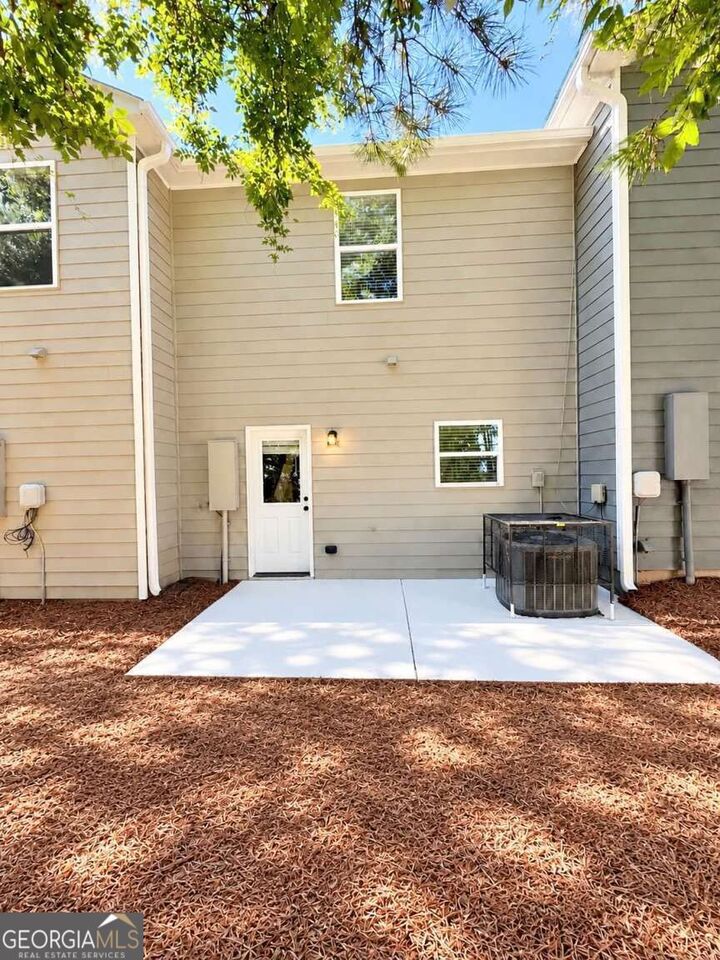 Property Photo:  4029 Avalon Road SW  GA 30331 
