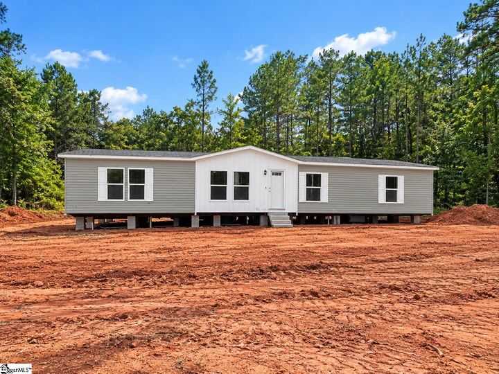 Property Photo:  1080 S Harper St. Extension  SC 29360 