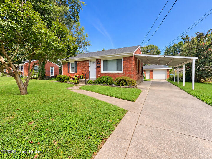 Property Photo: 2005 Dixie Garden Dr KY 40272