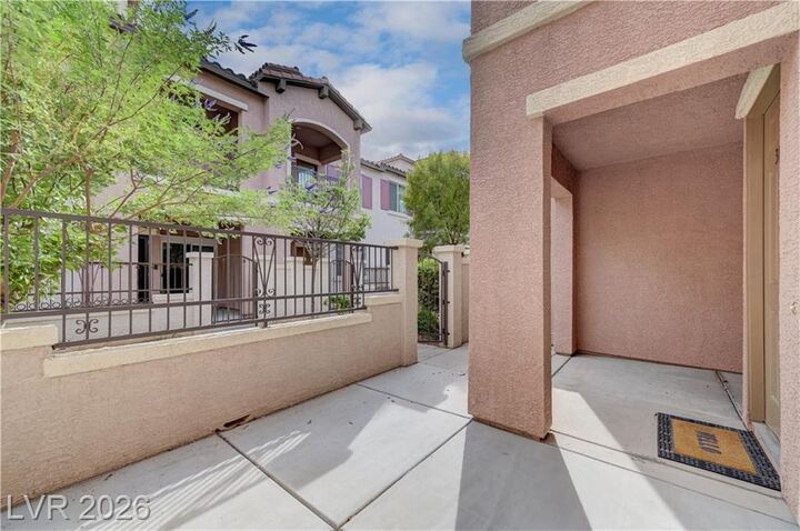 Property Photo:  1525 Spiced Wine Avenue 3105  NV 89074 